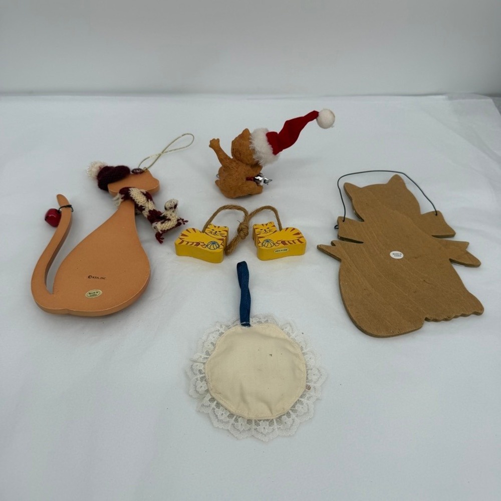 Cat Christmas Ornaments Vintage Mixed LOT Kitten Kitty Cat Holiday Decor 5 Pc - Picture 7 of 7